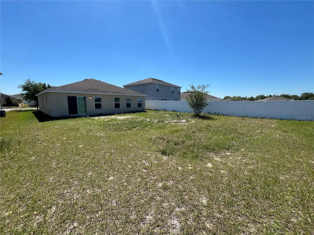 4167 Sand Ridge Boulevard Spring Hill FL 34609