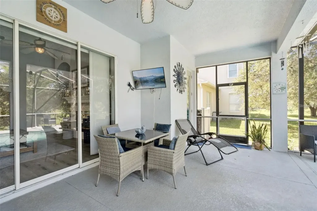 529 Johns Landing Way Oakland FL 34787