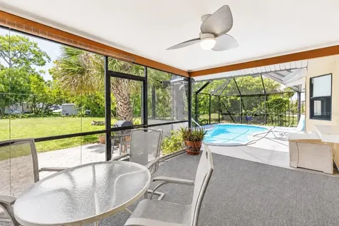 1390 Tripoli Street North Port FL 34286