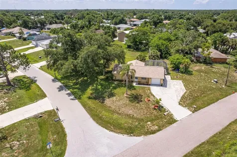 1390 Tripoli Street North Port FL 34286