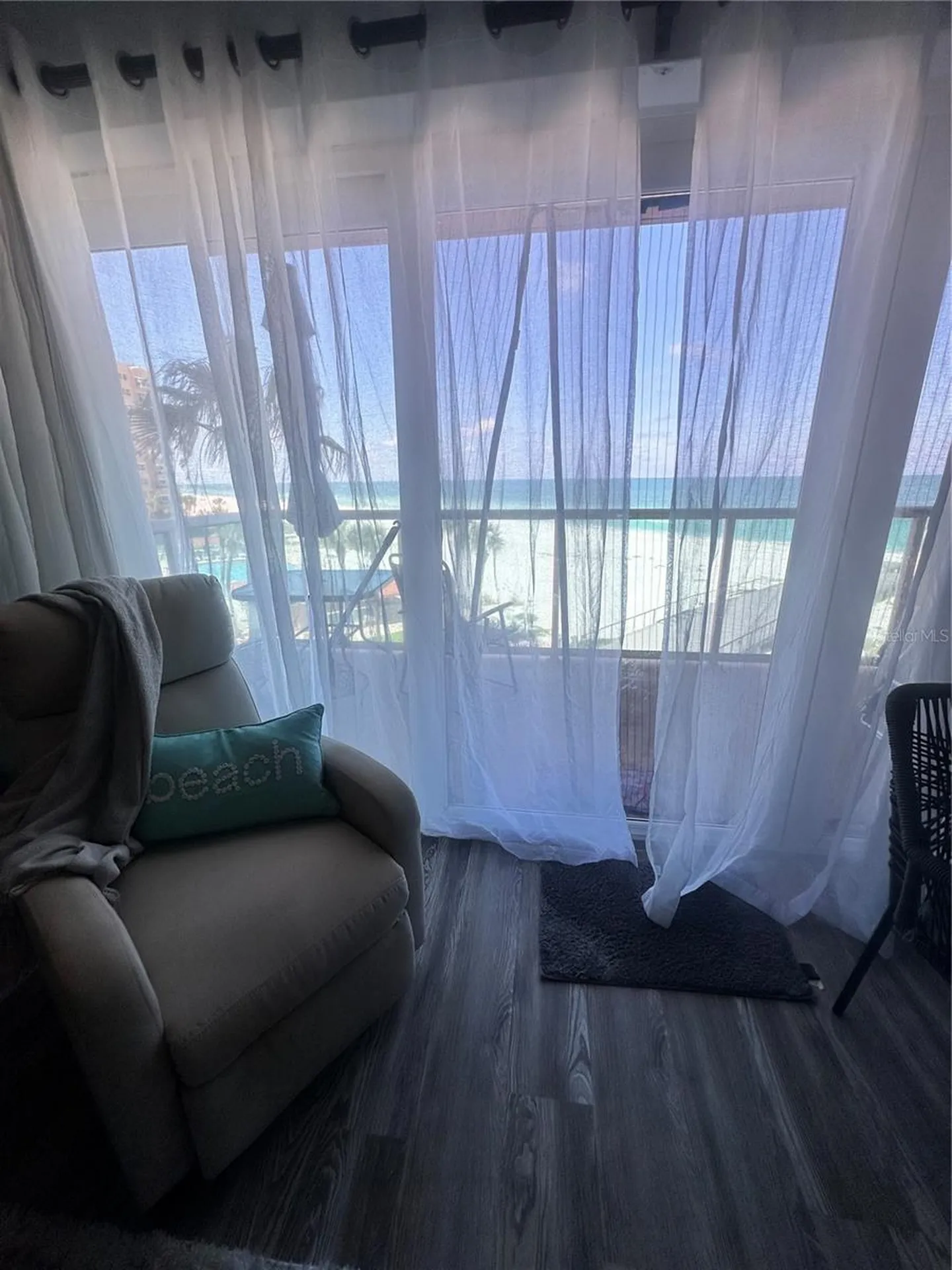 880 Mandalay Avenue Clearwater FL 33767