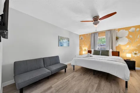 3044 Golden Rain Drive Sarasota FL 34232