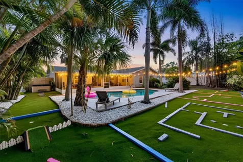 3044 Golden Rain Drive Sarasota FL 34232