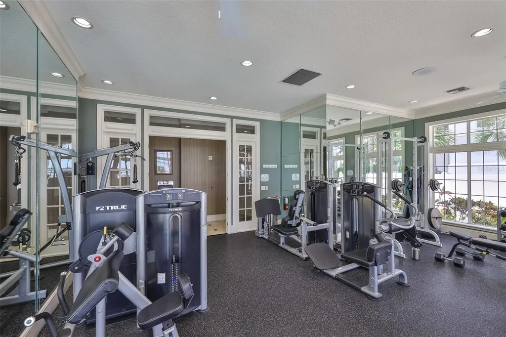 3312 Bay Club Circle Tampa FL 33607