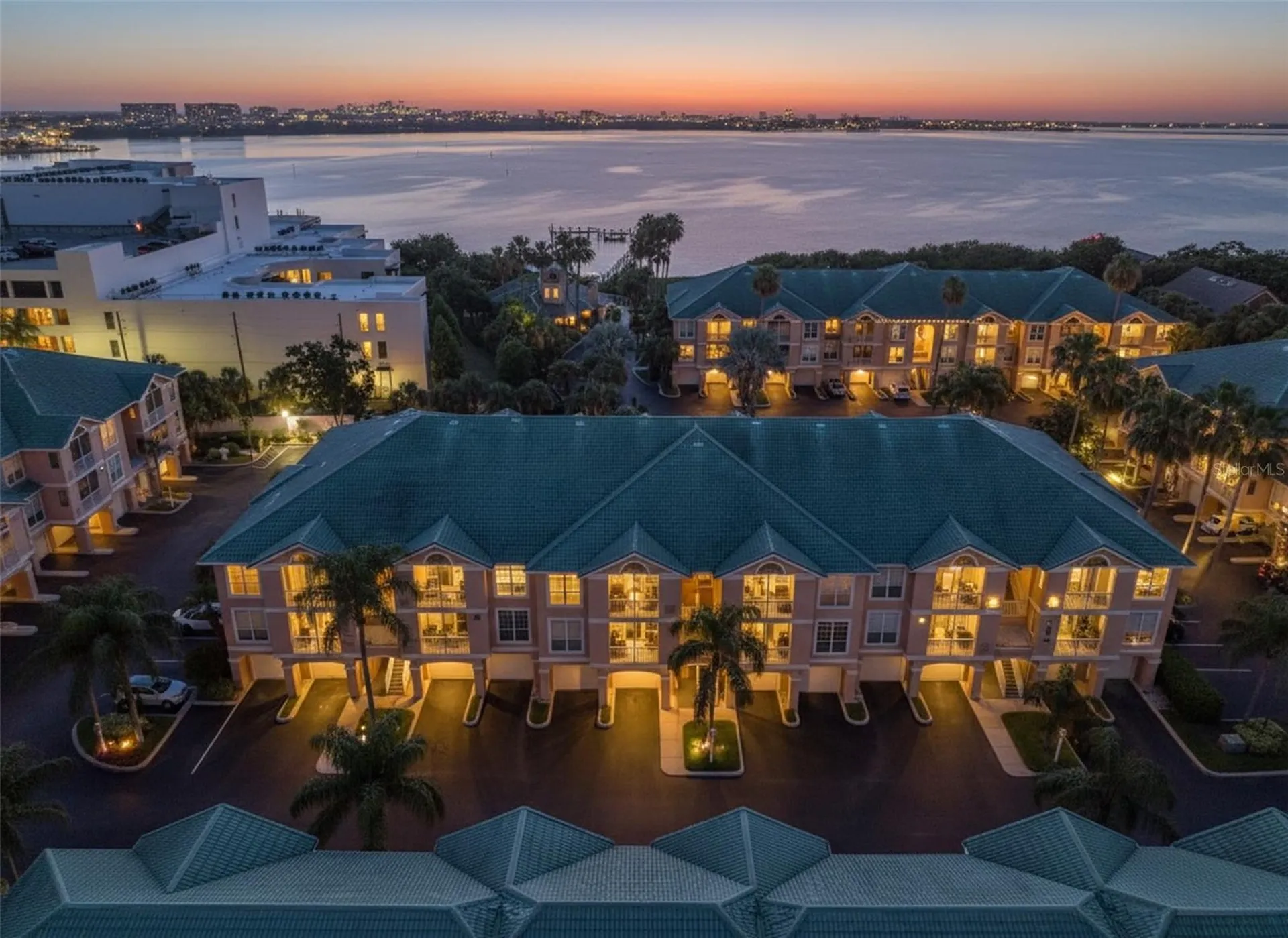 3312 Bay Club Circle Tampa FL 33607