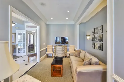 3312 Bay Club Circle Tampa FL 33607