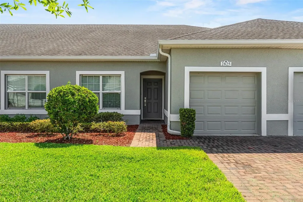 2825 Attwater Loop Winter Haven FL 33884