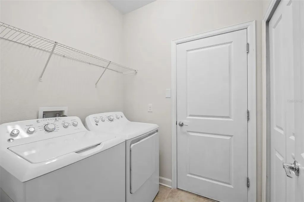 2825 Attwater Loop Winter Haven FL 33884