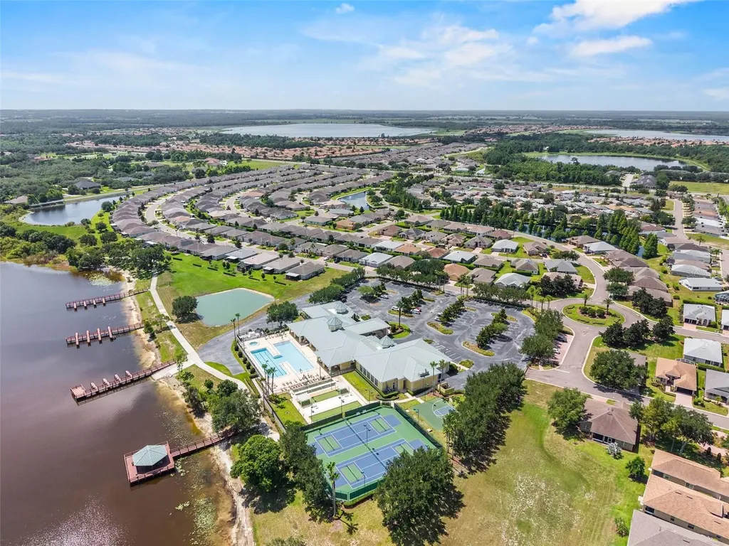 2825 Attwater Loop Winter Haven FL 33884