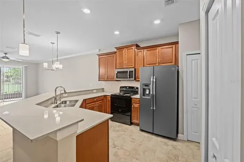 2825 Attwater Loop Winter Haven FL 33884