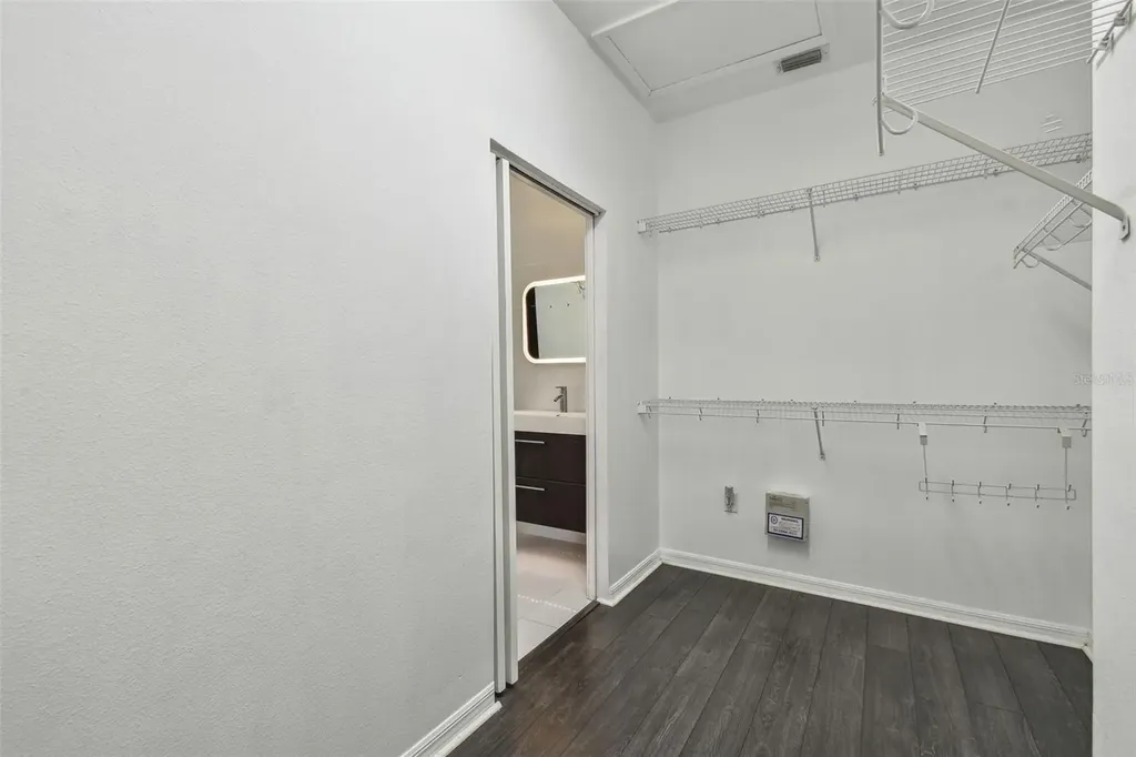 8208 Pinewood Run Court Tampa FL 33647