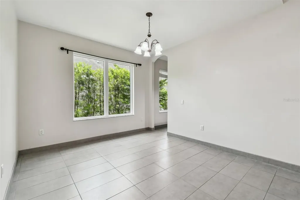 8208 Pinewood Run Court Tampa FL 33647