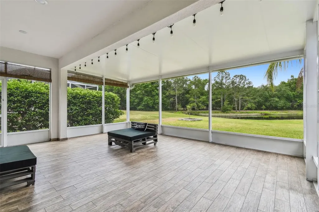 8208 Pinewood Run Court Tampa FL 33647