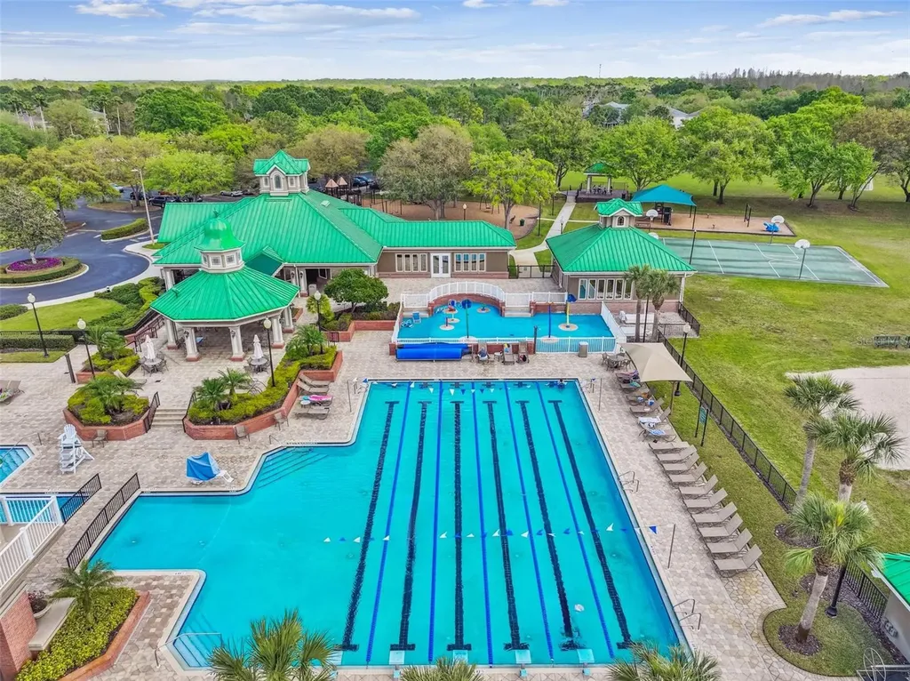 8208 Pinewood Run Court Tampa FL 33647