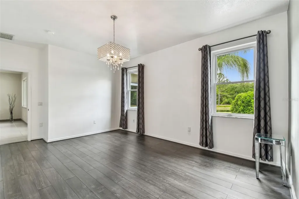 8208 Pinewood Run Court Tampa FL 33647