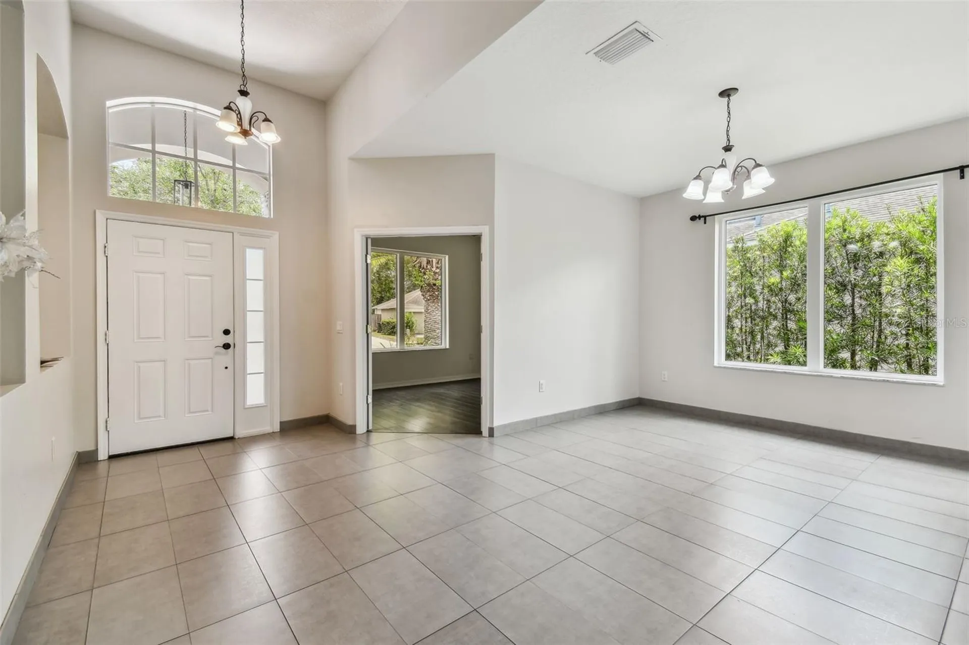 8208 Pinewood Run Court Tampa FL 33647