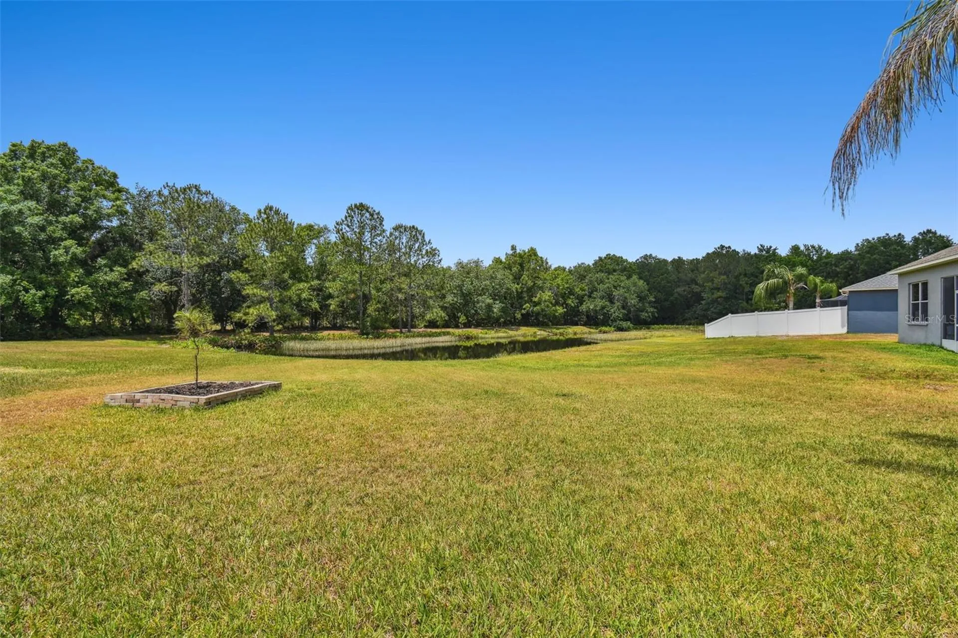 8208 Pinewood Run Court Tampa FL 33647