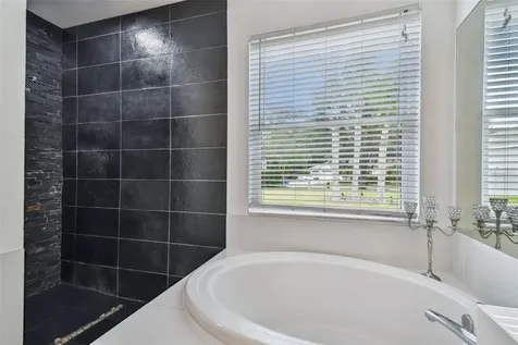 8208 Pinewood Run Court Tampa FL 33647