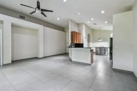 8208 Pinewood Run Court Tampa FL 33647