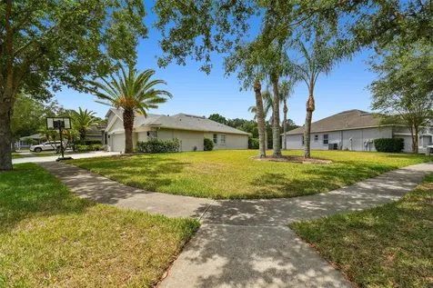 8208 Pinewood Run Court Tampa FL 33647