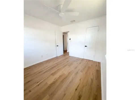 870 86th Avenue N St Petersburg FL 33702