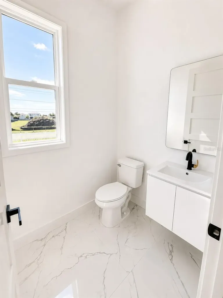6510 Simone Shores Circle Apollo Beach FL 33572
