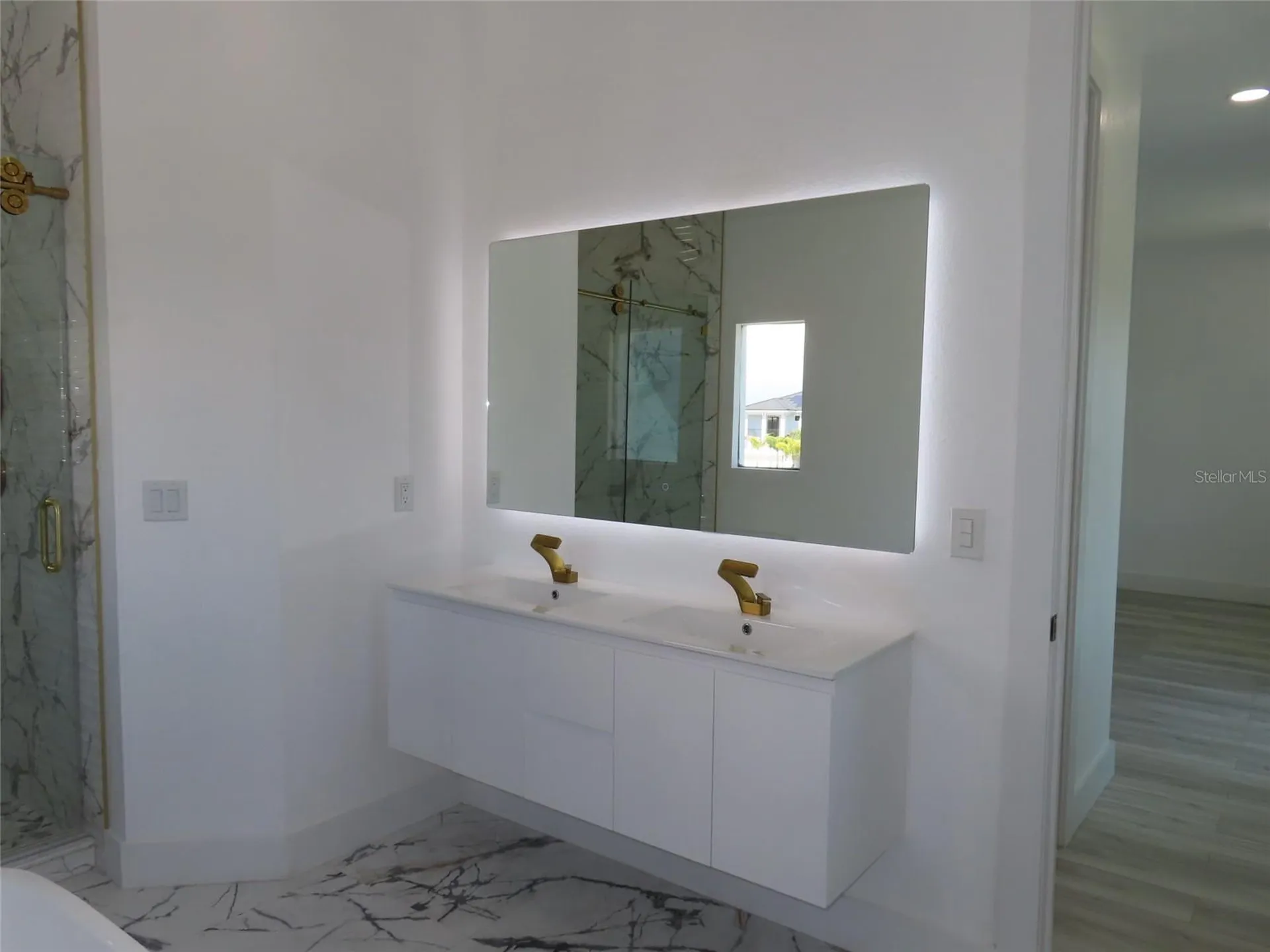 6510 Simone Shores Circle Apollo Beach FL 33572