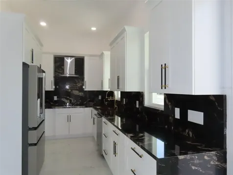 6510 Simone Shores Circle Apollo Beach FL 33572