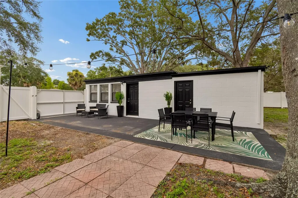 4730 W Bay Vista Avenue Tampa FL 33611