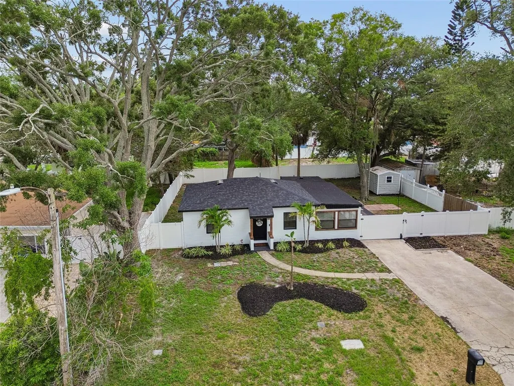 4730 W Bay Vista Avenue Tampa FL 33611