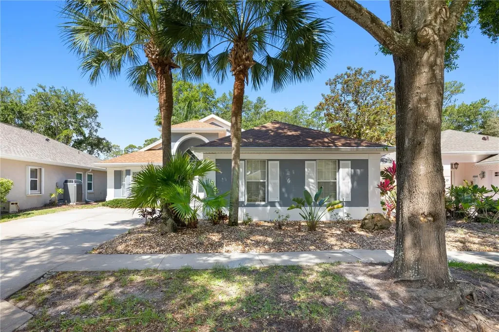 15 Tanglewood Court Palm Coast FL 32137
