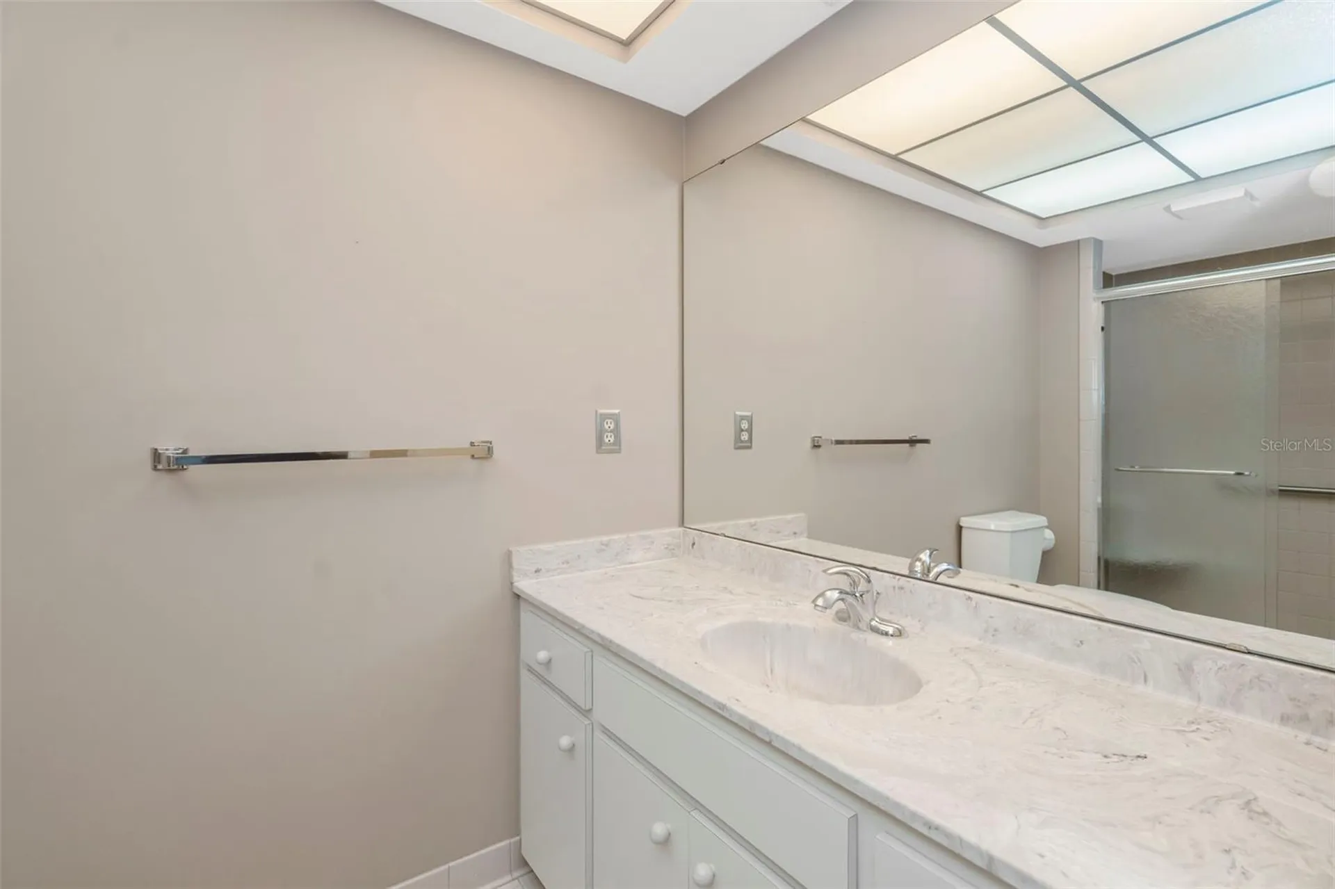 3825 Glen Oaks Manor Drive Sarasota FL 34232