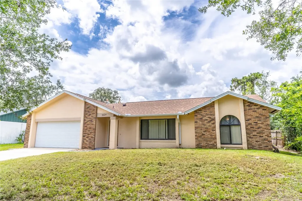 9624 Tetley Court Orlando FL 32817