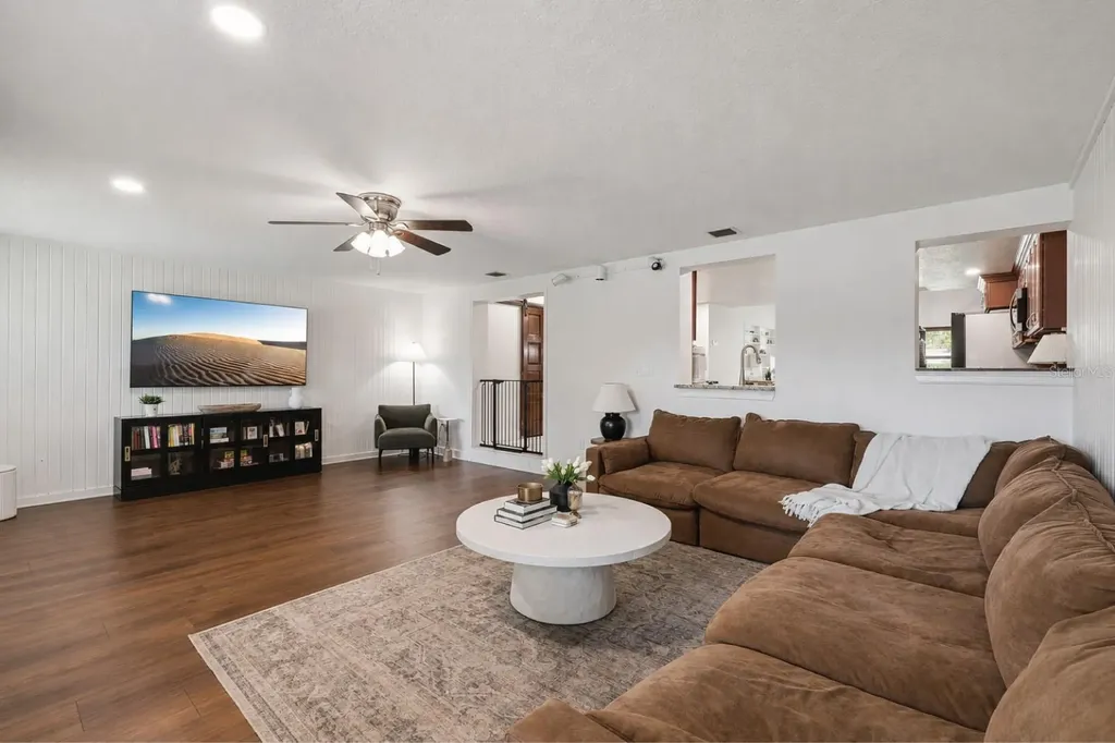 4533 Stilwell Drive Orlando FL 32812