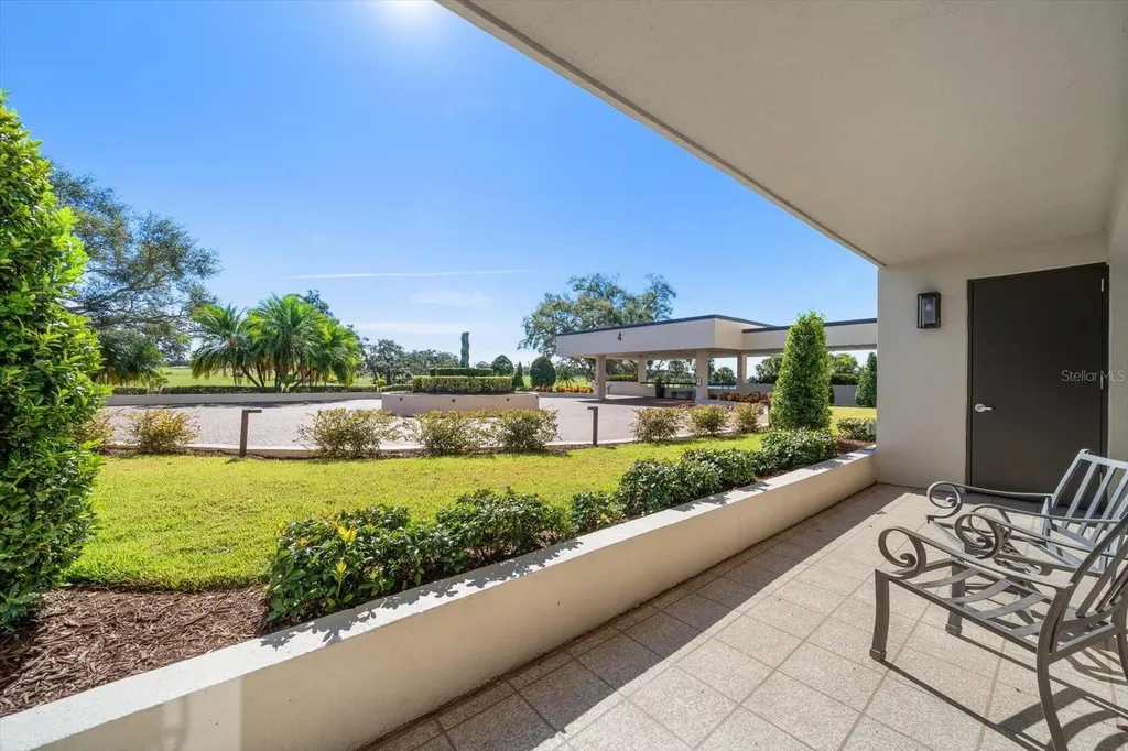 4 Belleview Boulevard Belleair FL 33756