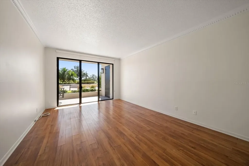 4 Belleview Boulevard Belleair FL 33756