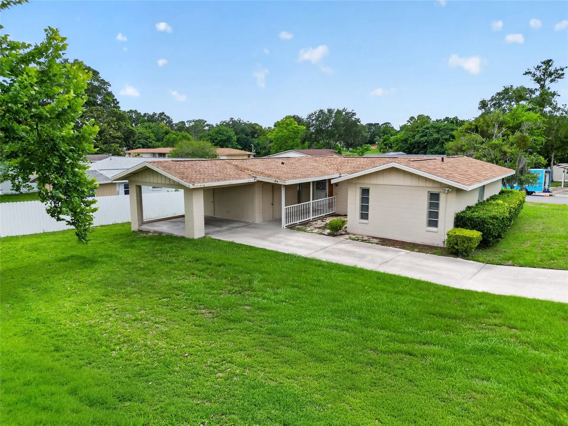 16 Lake Court Loop Ocala FL 34472