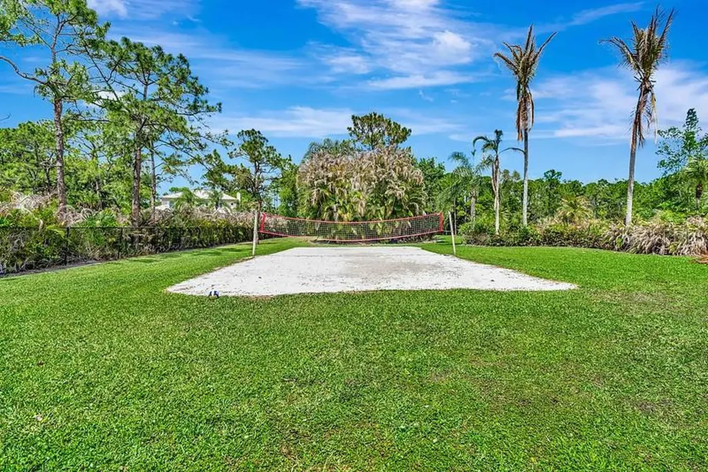 2584 SE Ranch Acres Circle Jupiter FL 33478