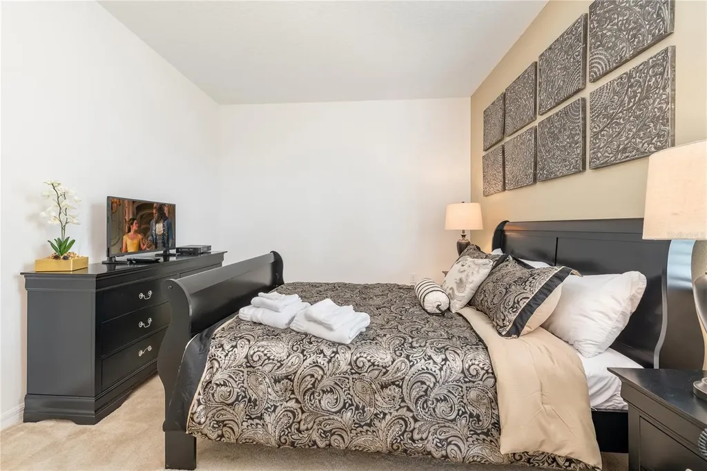 2219 Crofton Springs Court Davenport FL 33837