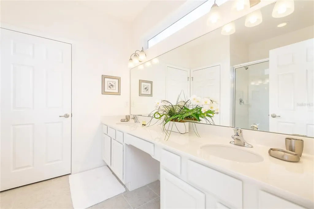 2219 Crofton Springs Court Davenport FL 33837