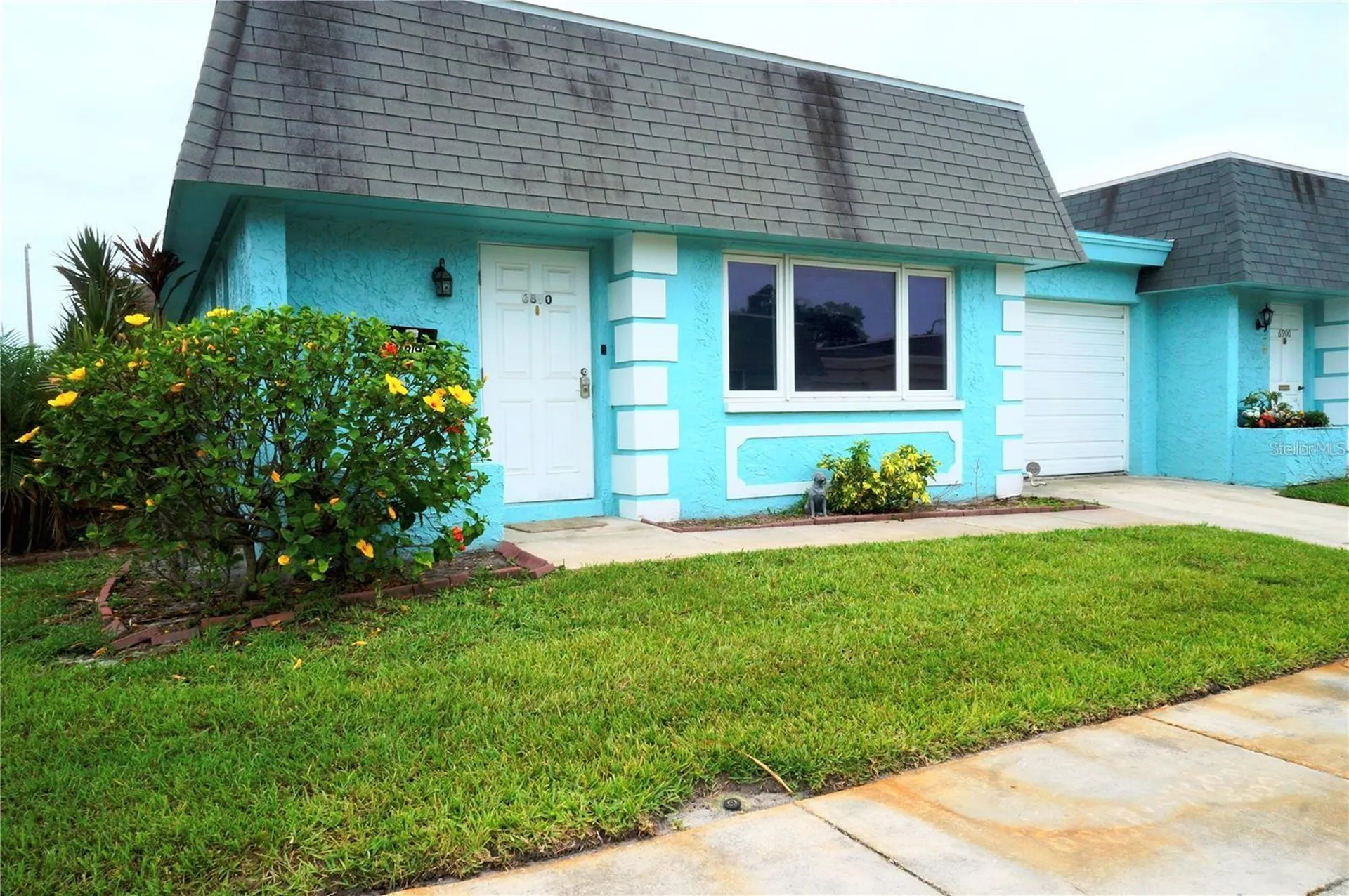 6890 Versailles N Pinellas Park FL 33781