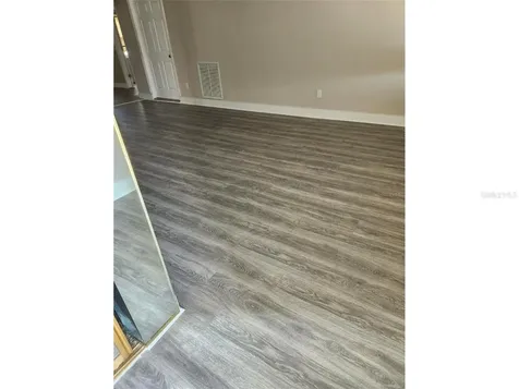 6890 Versailles N Pinellas Park FL 33781