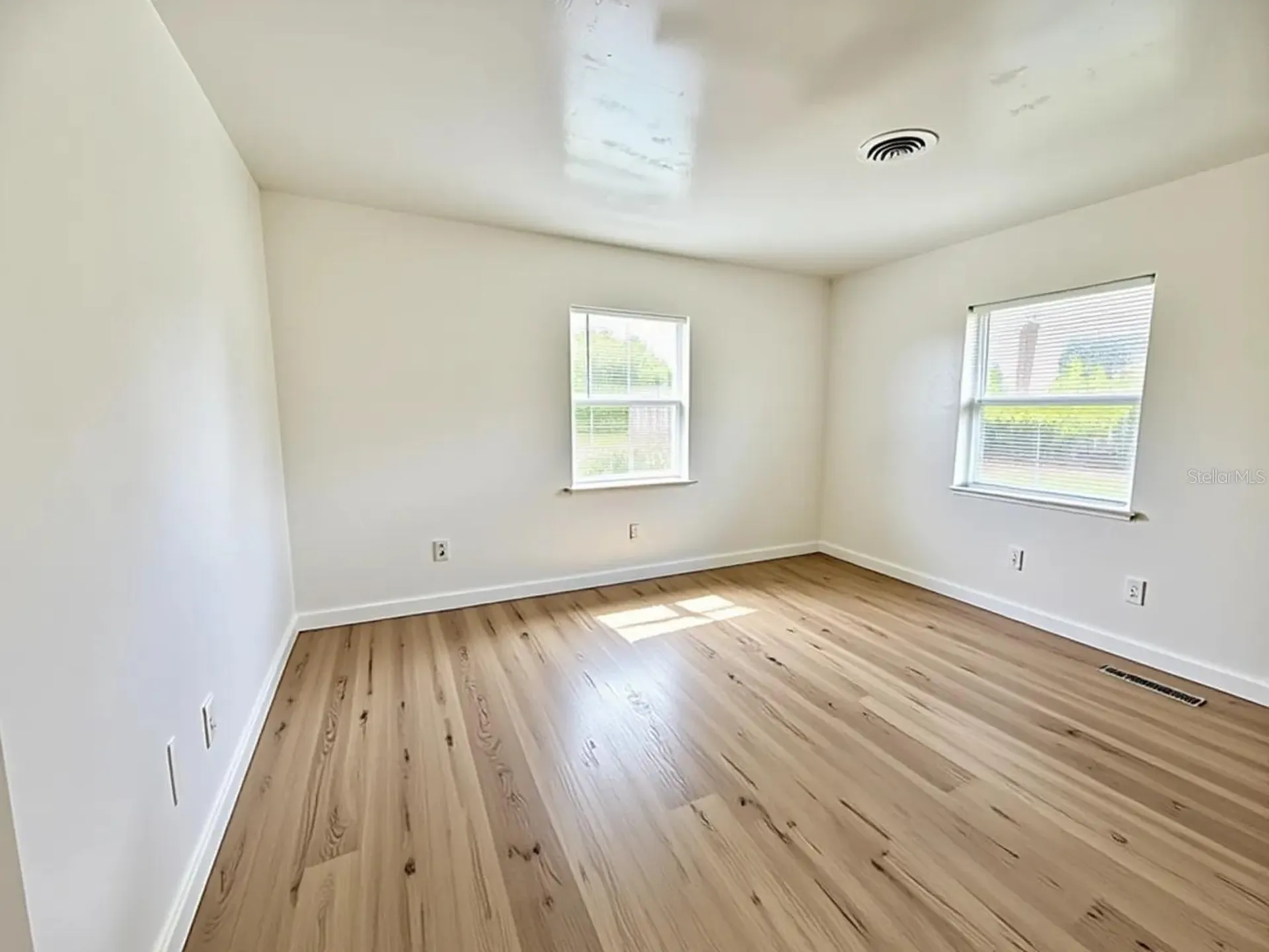 5235 SE 107th Street Belleview FL 34420