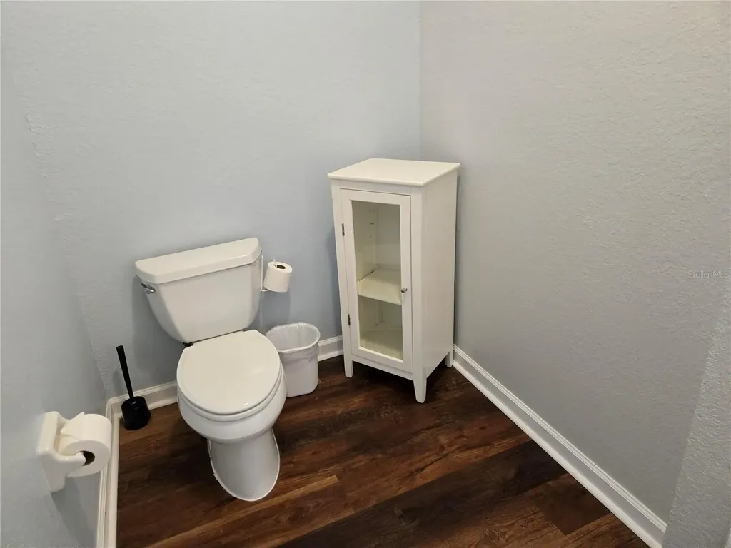 5049 Shoreway Loop Orlando FL 32819