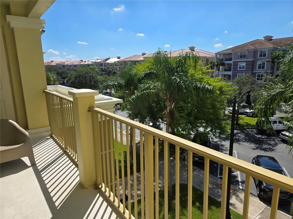 5049 Shoreway Loop Orlando FL 32819