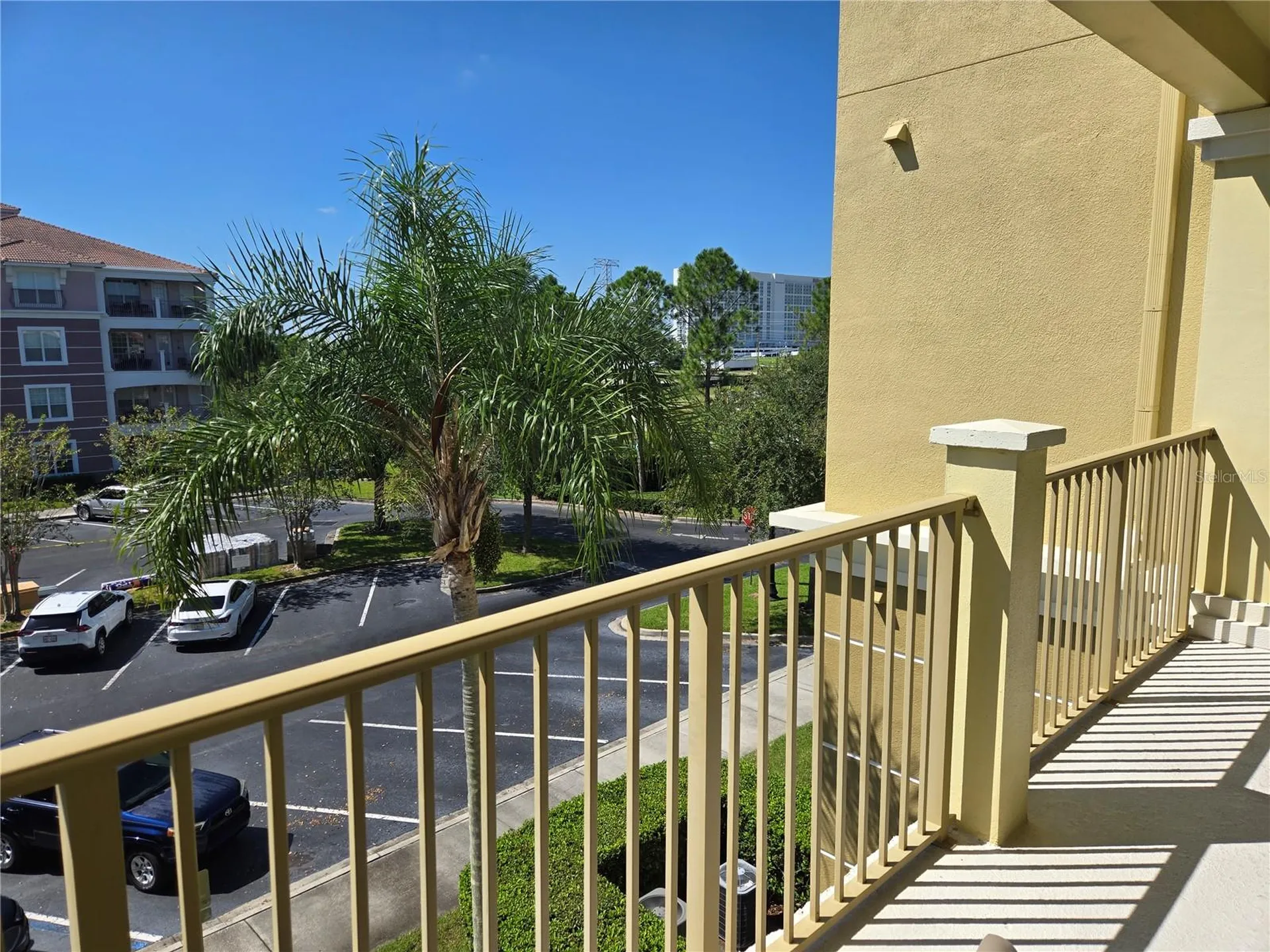 5049 Shoreway Loop Orlando FL 32819