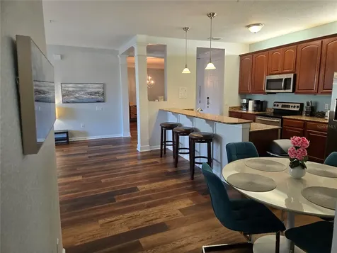 5049 Shoreway Loop Orlando FL 32819
