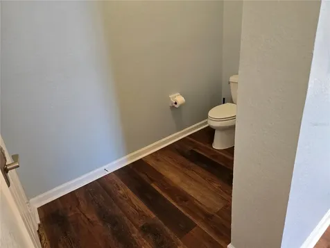5049 Shoreway Loop Orlando FL 32819