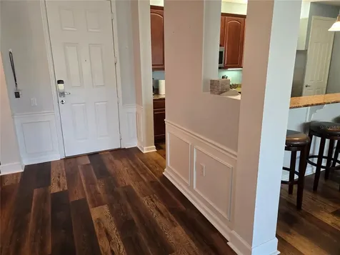 5049 Shoreway Loop Orlando FL 32819