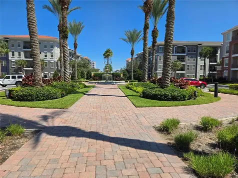 5049 Shoreway Loop Orlando FL 32819